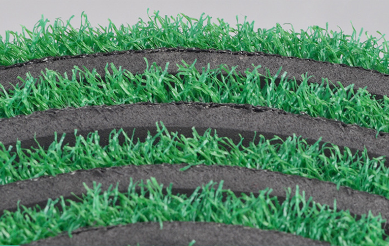 Hillman PGM Portable Artificial Turf Golf Putting Green